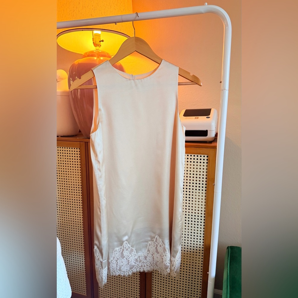 Reformation Jessalyn Silk Dress In Almond, NWOT, NEVER WORN, NO FLAWS. - Picture 14 of 16